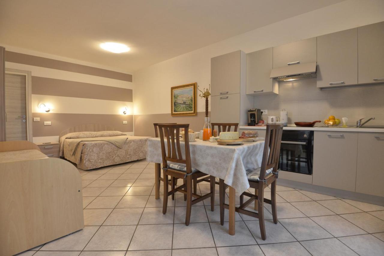 Antiche Mura Casa Vacanze Puegnago Eksteriør bilde