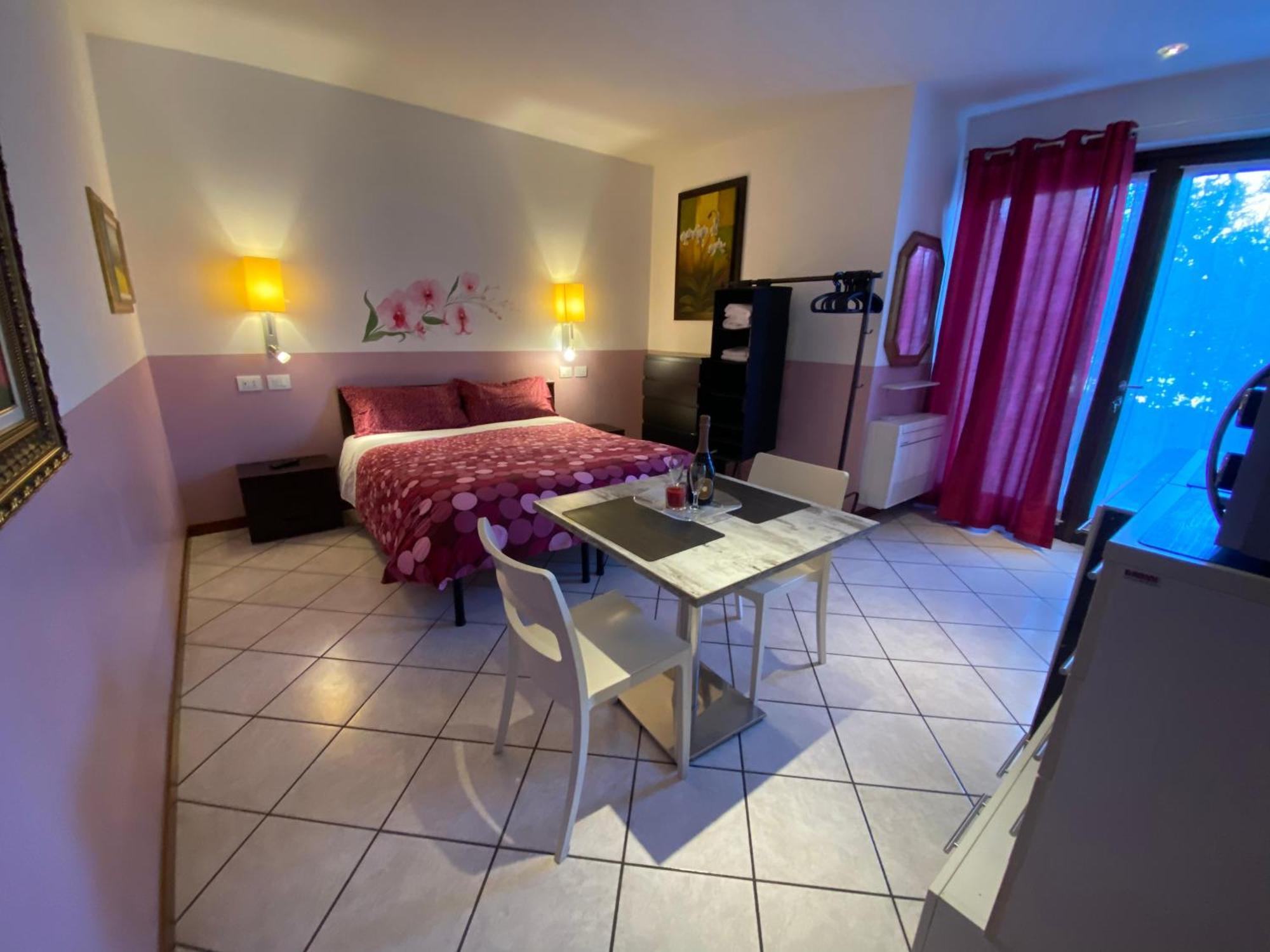 Antiche Mura Casa Vacanze Puegnago Eksteriør bilde
